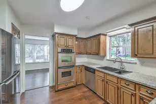 1907 Southern Pines Dr, Houston, TX 77339 - Photo 10