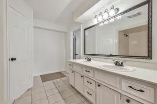 1907 Southern Pines Dr, Houston, TX 77339 - Photo 22