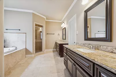 11002 Upland Forest Drive, Houston, TX 77043 - Photo 12