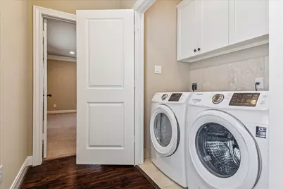 11002 Upland Forest Drive, Houston, TX 77043 - Photo 18
