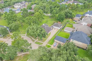 17307 Celeste River Ct, Houston, TX 77095 - Photo 46