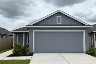 1301 Charlotte Wy, Wharton, TX 77488 - Photo 2