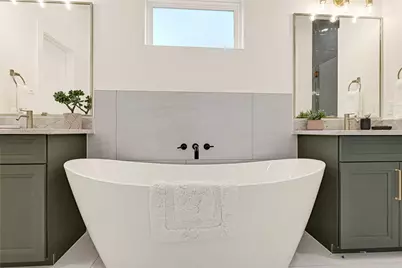 7809 Dyer Street, Houston, TX 77088 - Photo 24