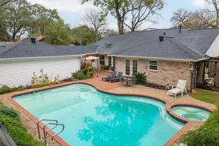 7219 Ridge Oak Dr, Houston, TX 77088 - Photo 1