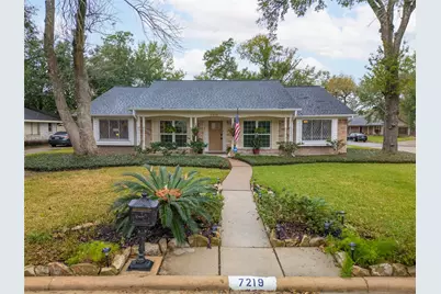 7219 Ridge Oak Drive, Houston, TX 77088 - Photo 2