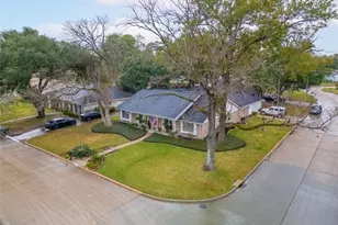 7219 Ridge Oak Dr, Houston, TX 77088 - Photo 46