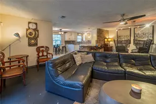 7219 Ridge Oak Dr, Houston, TX 77088 - Photo 16