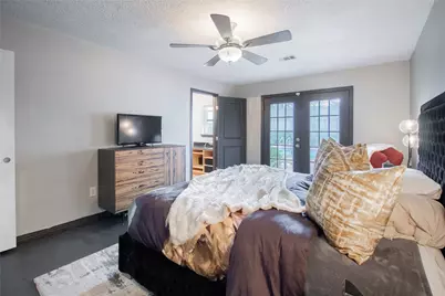 7219 Ridge Oak Drive, Houston, TX 77088 - Photo 38