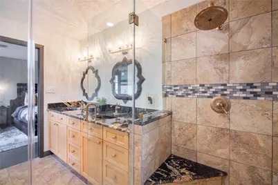 7219 Ridge Oak Drive, Houston, TX 77088 - Photo 42