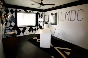 7219 Ridge Oak Dr, Houston, TX 77088 - Photo 18