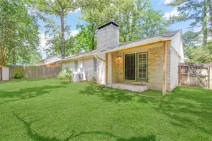 26 S White Pebble Ct, The Woodlands, TX 77380 - Photo 20
