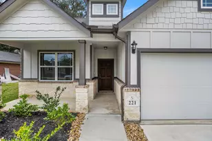 221 Inwood Dr, West Columbia, TX 77486 - Photo 4