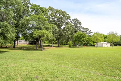 968 Oats Rd, Livingston, TX 77351 - Photo 4