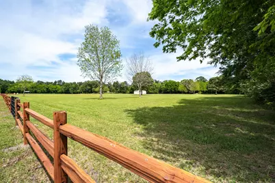 968 Oats Rd, Livingston, TX 77351 - Photo 10
