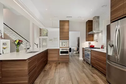 10 Acacia Park Place, The Woodlands, TX 77382 - Photo 14