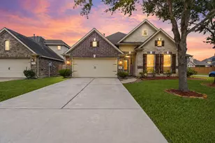 2102 Rolling Fog Dr, Pearland, TX 77584 - Photo 1