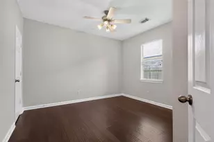 419 Drake Ln, League City, TX 77573 - Photo 12
