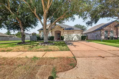 419 Drake Lane, League City, TX 77573 - Photo 1