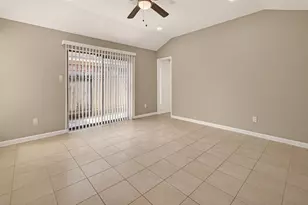 10810 Umber Ct, Houston, TX 77099 - Photo 26