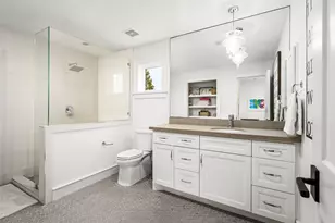 3758 Drummond St, Houston, TX 77025 - Photo 42