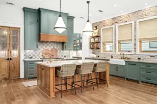 3758 Drummond St, Houston, TX 77025 - Photo 16