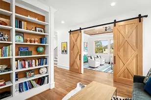 3758 Drummond St, Houston, TX 77025 - Photo 28