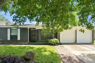2005 Yorktown Ct S, League City, TX 77573 - Photo 1