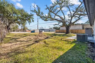 120 N Illinois Ave, League City, TX 77573 - Photo 24