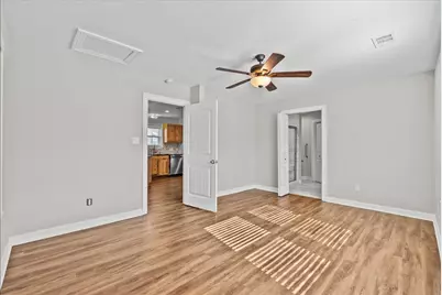 120 N Illinois Avenue, League City, TX 77573 - Photo 12