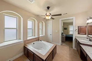 286 Overland Trace, Montgomery, TX 77316 - Photo 24
