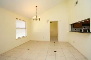 8215 Summer Quail Dr, Houston, TX 77489 - Photo 12