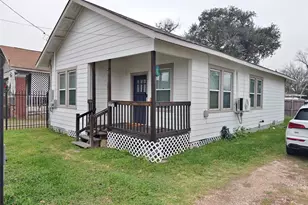 1217 Campbell St, Houston, TX 77009 - Photo 2