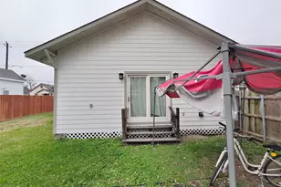 1217 Campbell St, Houston, TX 77009 - Photo 4