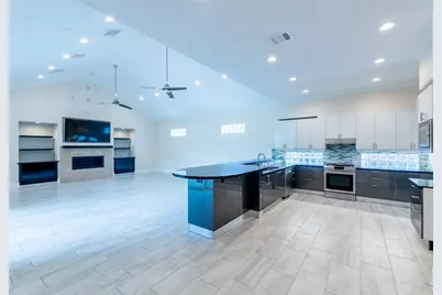 25718 Muirfield Bend Court, Spring, TX 77389 - Photo 10