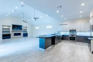 25718 Muirfield Bend Ct, Spring, TX 77389 - Photo 10