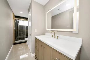 5234 Abercreek Ave, Friendswood, TX 77546 - Photo 20