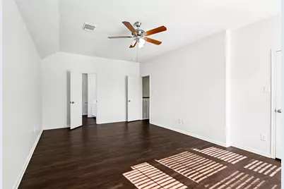 9423 Eaglewood Spring Drive, Houston, TX 77083 - Photo 18