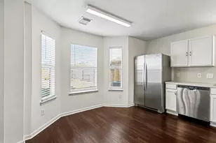 9423 Eaglewood Spring Dr, Houston, TX 77083 - Photo 10