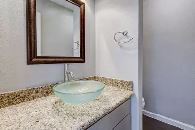 6444 Burgoyne Road #104, Houston, TX 77057 - Photo 6