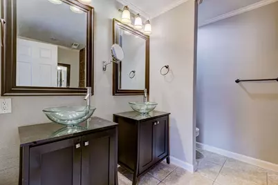 6444 Burgoyne Road #104, Houston, TX 77057 - Photo 12