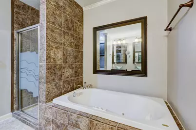 6444 Burgoyne Road #104, Houston, TX 77057 - Photo 14