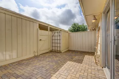 6444 Burgoyne Road #104, Houston, TX 77057 - Photo 16