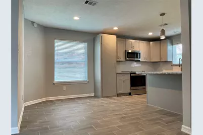 9415 Westacre Place, Houston, TX 77083 - Photo 14