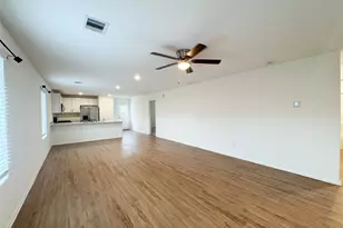 1411 Las Cuevas Dr, Conroe, TX 77301 - Photo 6