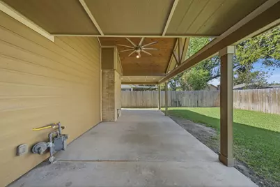 6030 Elkwood Forest Drive, Houston, TX 77088 - Photo 28
