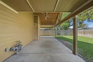 6030 Elkwood Forest Dr, Houston, TX 77088 - Photo 28