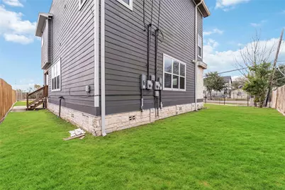 9495 Jutland Road #A, Houston, TX 77033 - Photo 24