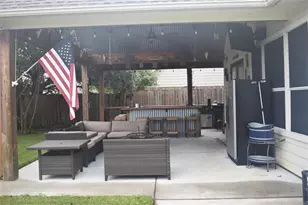 12775 Virgo Dr, Willis, TX 77318 - Photo 16