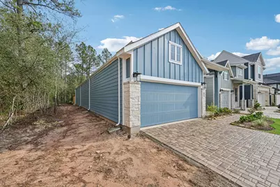 26237 E Outrider Banks Circle, Montgomery, TX 77316 - Photo 2