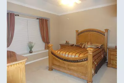 114 Bryce Branch Circle, The Woodlands, TX 77382 - Photo 10